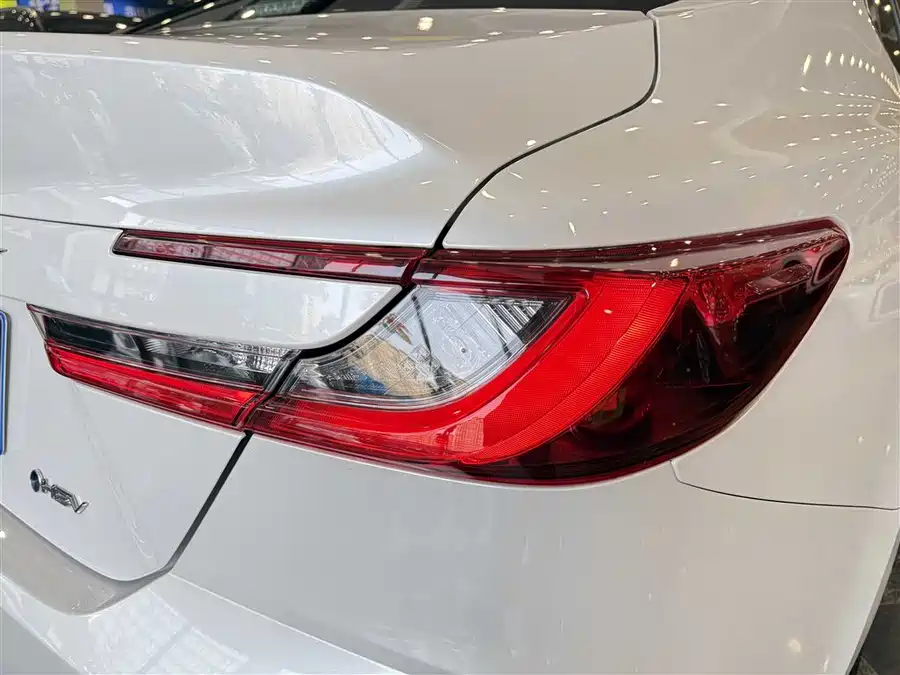 900x675_0_q87_c42_autohomecar__ChxpWGnOFNqAD74qAAGxilr2fe0837.jpg.webp