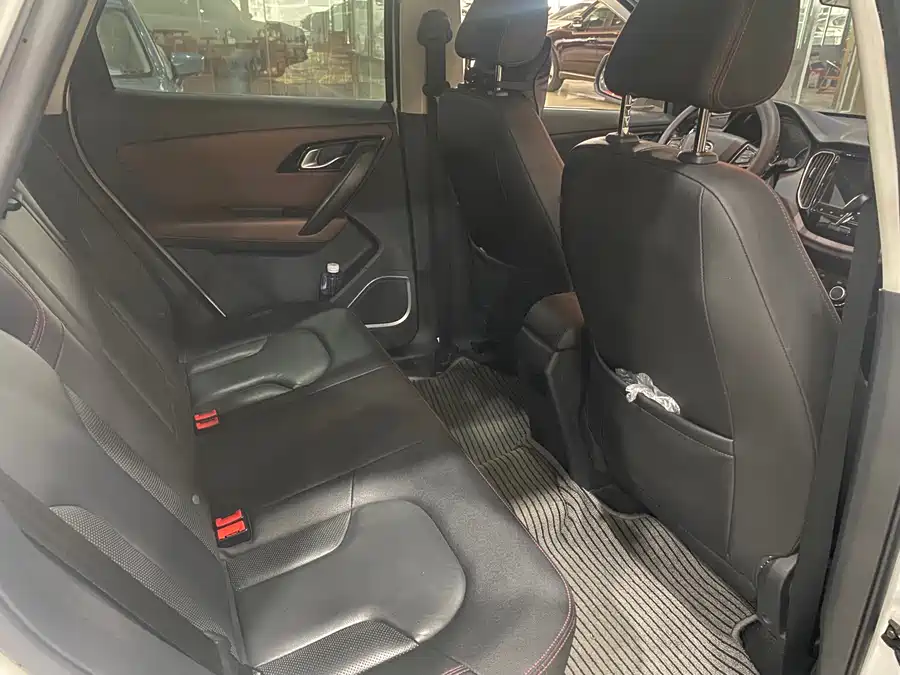 900x675_0_q87_c42_autohomecar__ChxpVWqekAOAPHzBAAmHjJcrLlk219.jpg.webp
