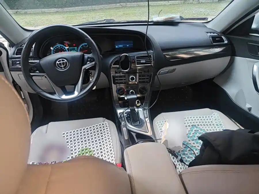 900x675_0_q87_c42_autohomecar__ChxpVWqHvKOAAKXRAAH_tqXYHwE083.jpg.webp