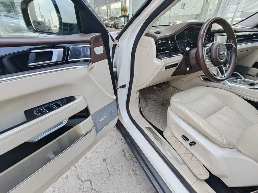 900x675_0_q87_c42_autohomecar__ChxpV2pcQzuAYETaAAS-zctCLOU275.jpg.webp