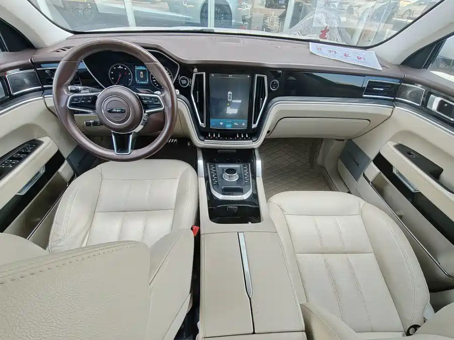 900x675_0_q87_c42_autohomecar__ChxpWGpcQzyAbd2HAASFTM-lsNk911.jpg.webp