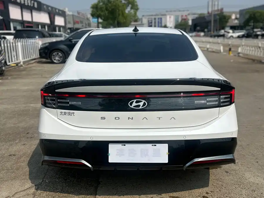 900x675_0_q87_c42_autohomecar__ChxpWGqonh-ABjYJAAmlbcdcJd4343.jpg.webp