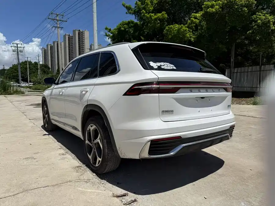 900x675_0_q87_c42_autohomecar__ChxpV2iBmPKAafzrAAg3SoGdnRQ989.jpg.webp