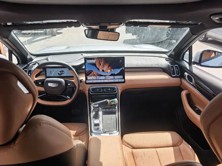 900x675_0_q87_c42_autohomecar__ChxpVmntbmWAc8rtAAXTBM11vq8980.jpg.webp