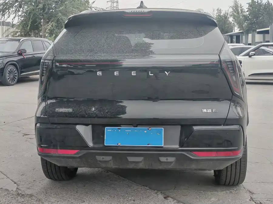 900x675_0_q87_c42_autohomecar__ChxpV2qfo5KAL0FeAAY1xBxcoqI845.jpg.webp