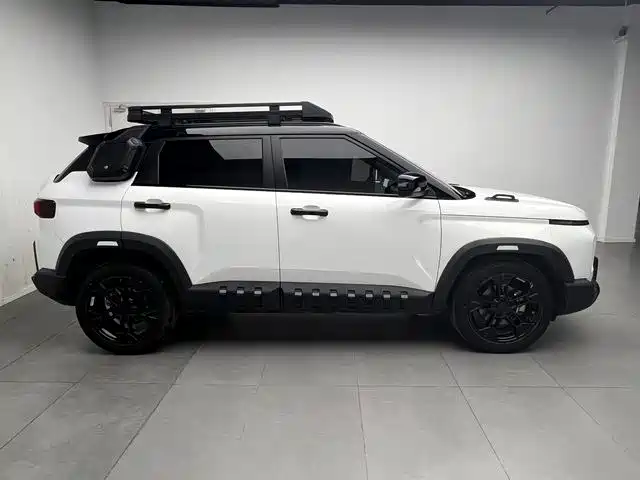 900x675_0_q87_c42_autohomecar__Chto52qlATGAMN9iAACBof6eZpc782.jpg.webp