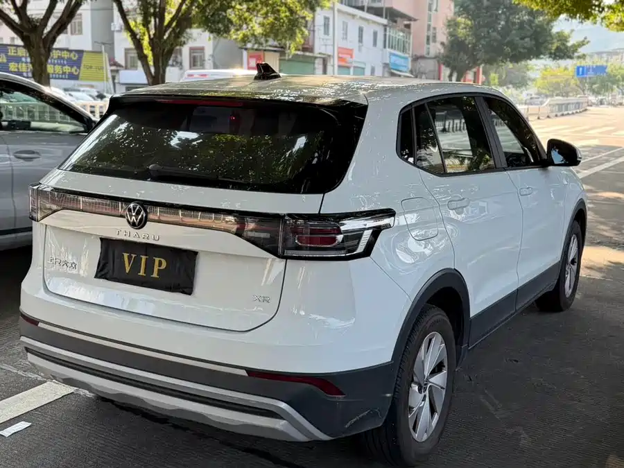 900x675_0_q87_c42_autohomecar__ChxpVWrRiPSAUaPWAAUeybo579w209.jpg.webp