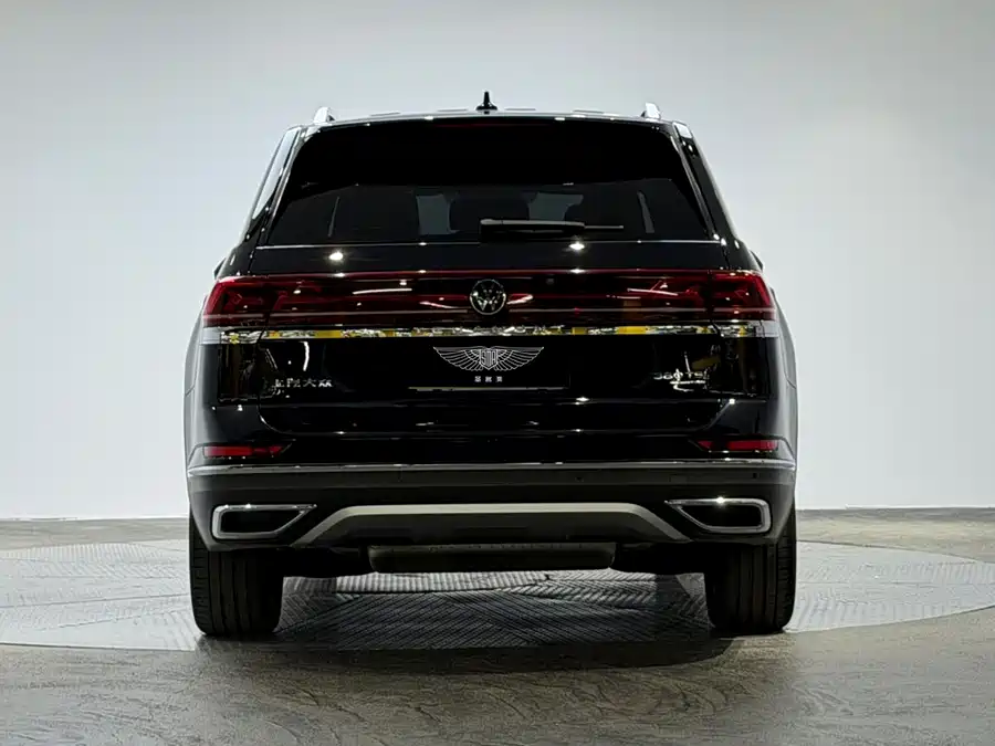 900x675_0_q87_c42_autohomecar__ChxpV2q6H1-ATGr2AAGQcA_5zdA762.jpg.webp