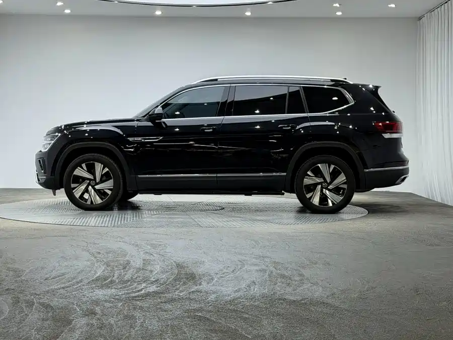 900x675_0_q87_c42_autohomecar__ChxpVmq6Hv6AL_RNAAIj6Y8syJM426.jpg.webp