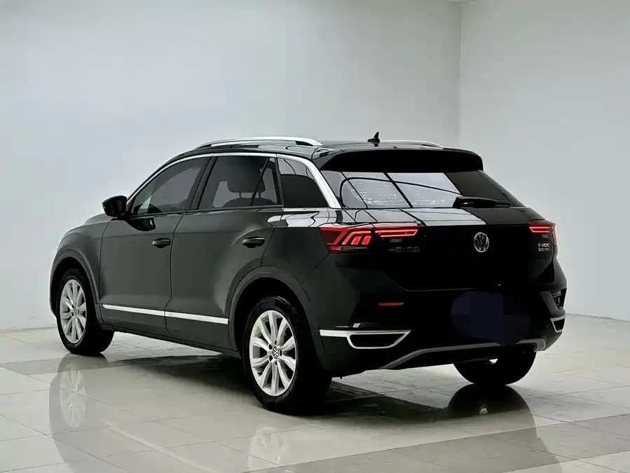 900x675_0_q87_c42_autohomecar__ChtpWGrQjq-ACWBIAAKwFr_oAZM808.jpg