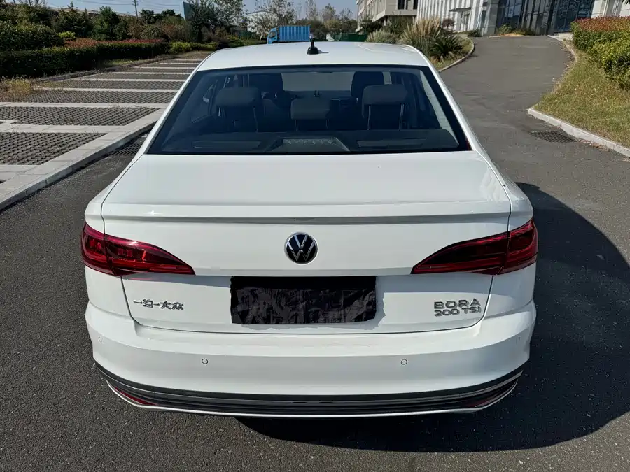 900x675_0_q87_c42_autohomecar__ChxpV2rJq8OAAtE1AAr6BH3M2h8051.jpg.webp