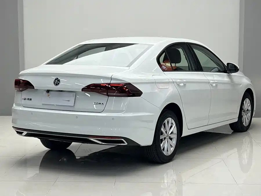 900x675_0_q87_c42_autohomecar__ChxpVmrRvo-ATNfZAAH9Ybp-tIU271.jpg