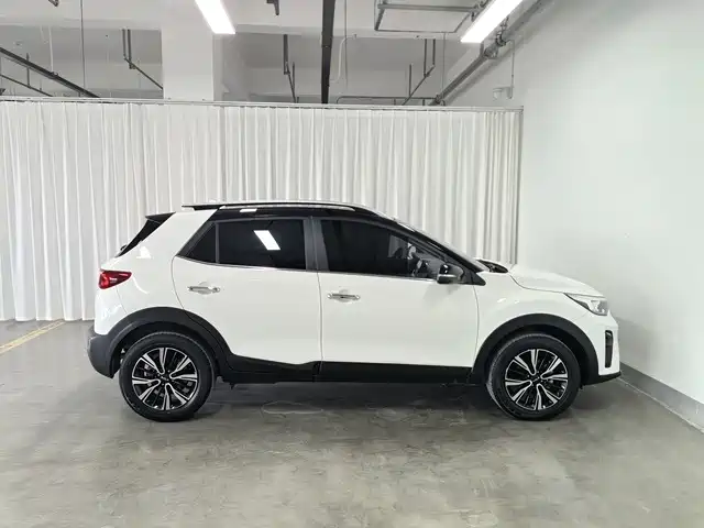900x675_0_q87_c42_autohomecar__ChxpWGpjEbaAcFNCAAFN8GIF36Q485.jpg.webp