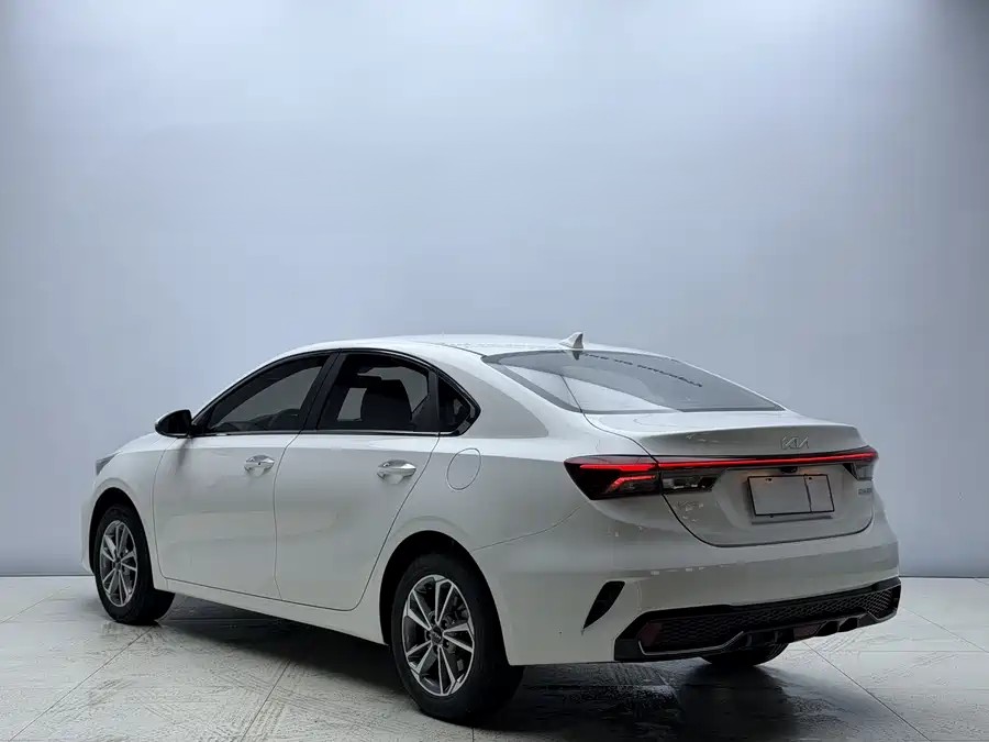 900x675_0_q87_c42_autohomecar__Chto52pONyOAOEF5AAXAnLsyAEo041.jpg