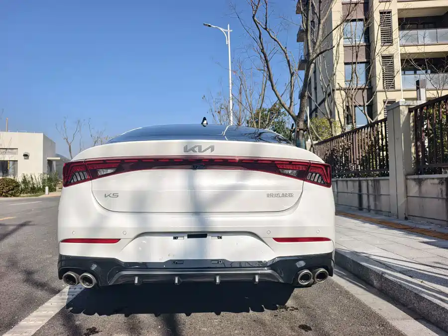 900x675_0_q87_c42_autohomecar__ChtpWGpZkLaAJ0vEAAb_ou0gxD0486.jpg.webp