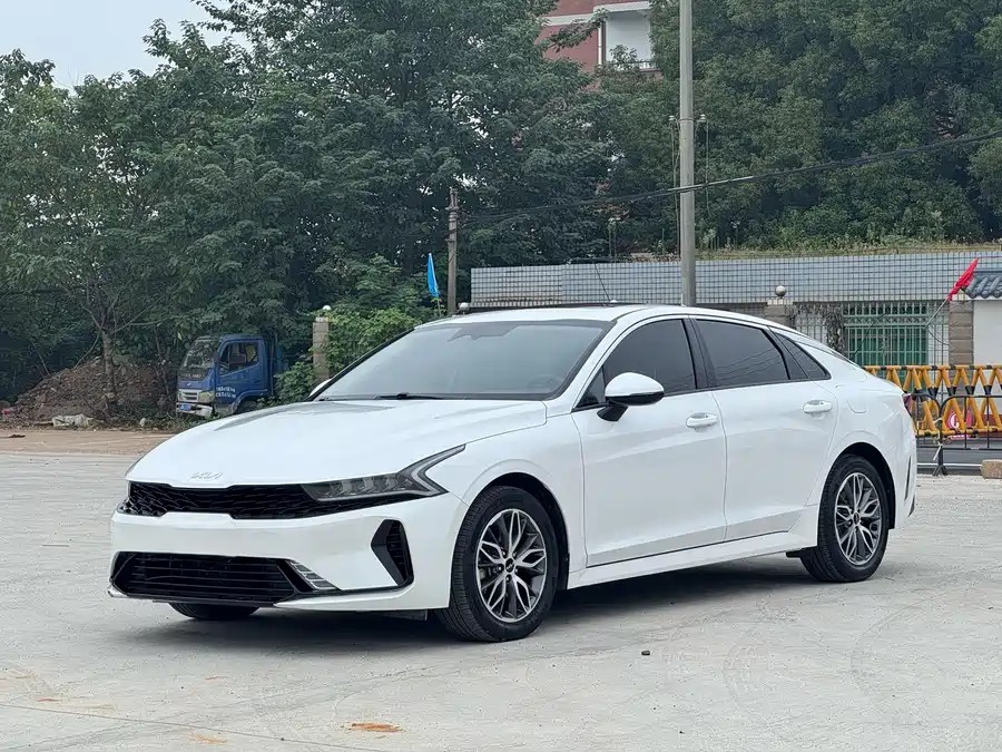 900x675_0_q87_c42_autohomecar__ChxpVWquBfSAF2cqAA64mIBOoJQ478.jpg