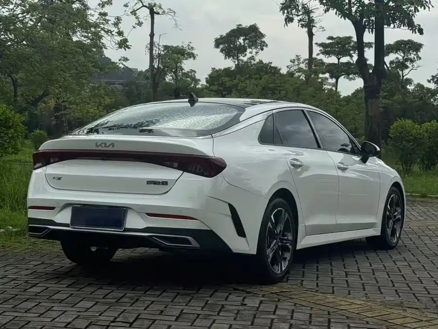 900x675_0_q87_c42_autohomecar__ChxpVWqyFYWAPLScAAjAF-H-bos412.jpg