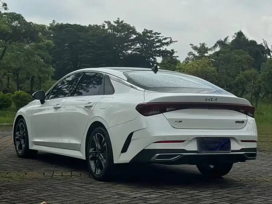 900x675_0_q87_c42_autohomecar__ChxpVWqyFYaAS7jAAAdO4BxJIE4298.jpg