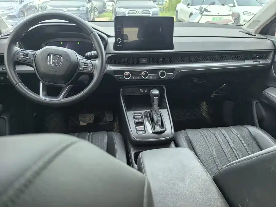 900x675_0_q87_c42_autohomecar__ChxpVWp54GiAbZvhAAUhf4Q8Dis889.jpg.webp