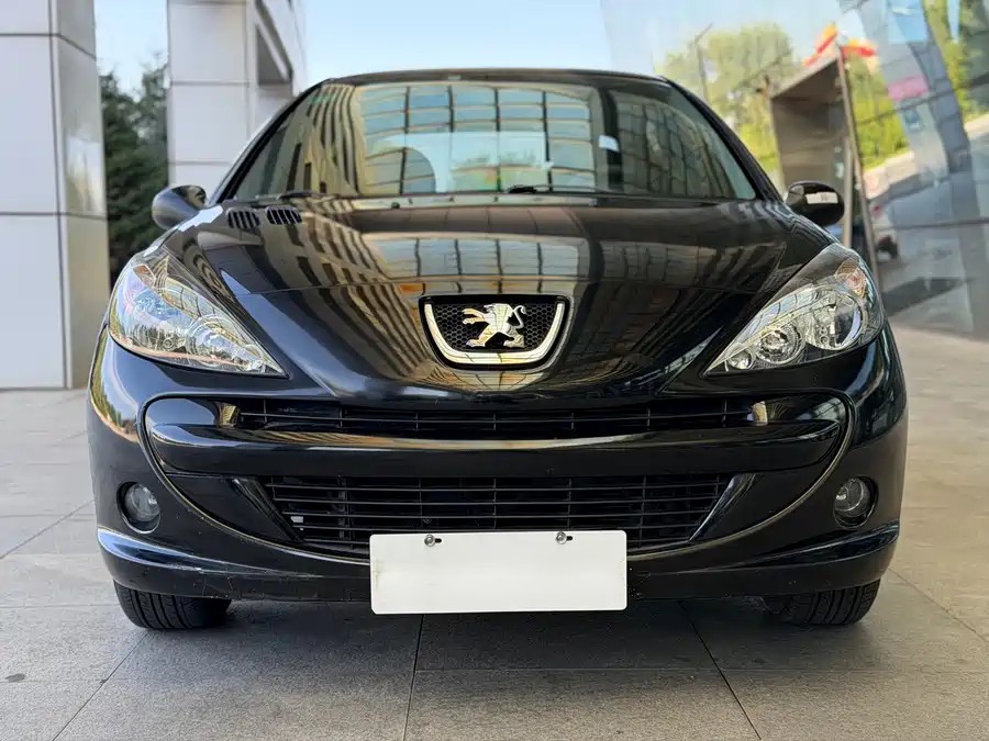 900x675_0_q87_c42_autohomecar__ChxpV2qcyt2AXwekAAk-Ivt9kVI155.jpg