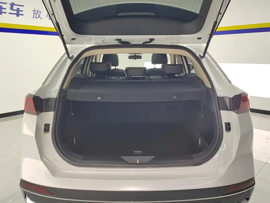 900x675_0_q87_c42_autohomecar__Chto52qRWc-AKsrzAAFQByl-3lA841.jpg.webp