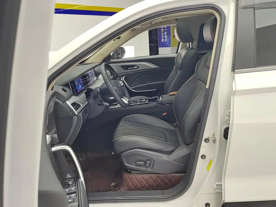 900x675_0_q87_c42_autohomecar__ChxpVmqRWc-ACt2AAAFldgflUjE511.jpg.webp