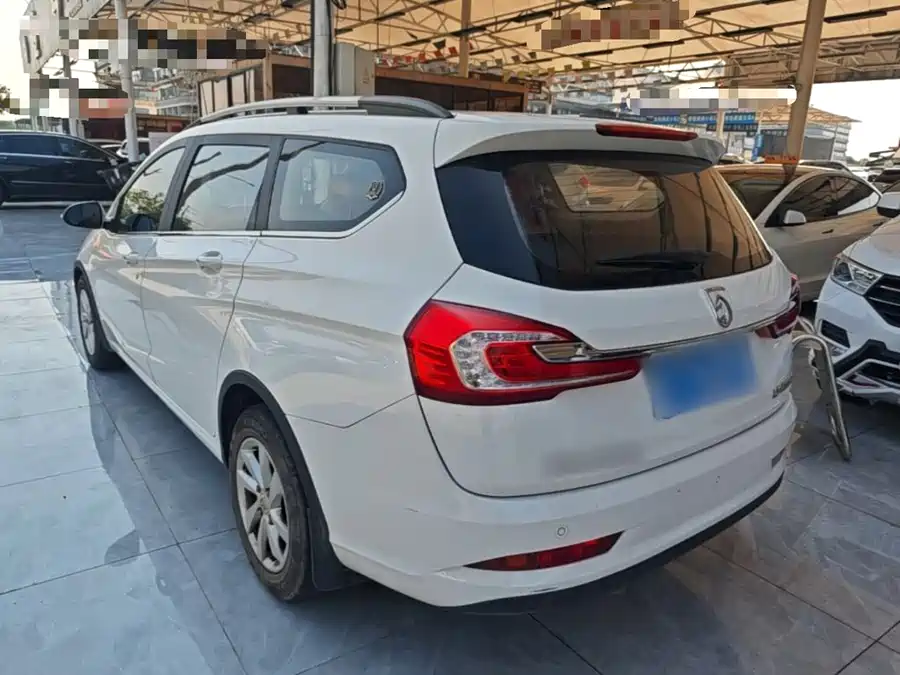 900x675_0_q87_c42_autohomecar__ChxpVWqPp4CALzoKAAH3bvL_ak8107.jpg.webp