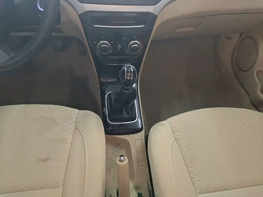 900x675_0_q87_c42_autohomecar__ChxpV2qb2TiAQE9JAAGFG462Sio002.jpg.webp