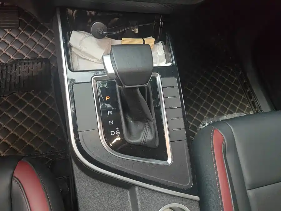 900x675_0_q87_c42_autohomecar__ChxpVmqeL0GAYgYuAAHUpv6zhSQ272.jpg.webp