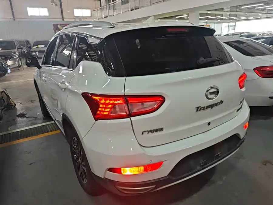 900x675_0_q87_c42_autohomecar__Chto52qAL7KAUJq9AAGliOpdq24247.jpg.webp