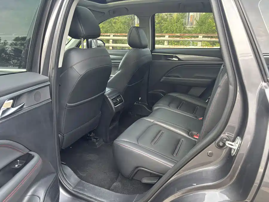 900x675_0_q87_c42_autohomecar__ChtpWGozeoiAUPtDAAUyP9csjJE861.jpg.webp