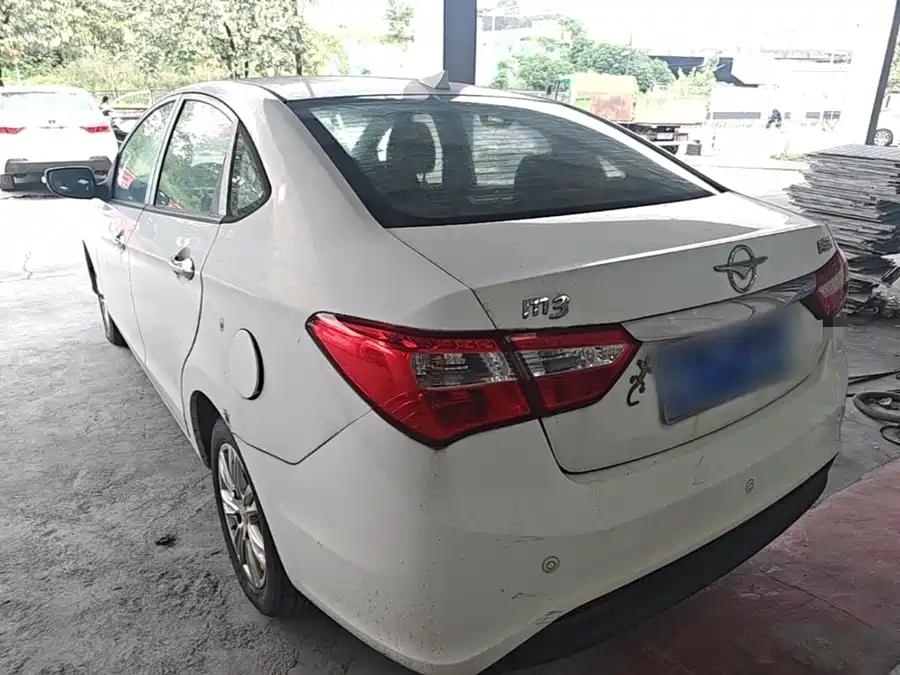 900x675_0_q87_c42_autohomecar__ChtpWGqfomyAYkHiAAImYQgEvMY593.jpg.webp