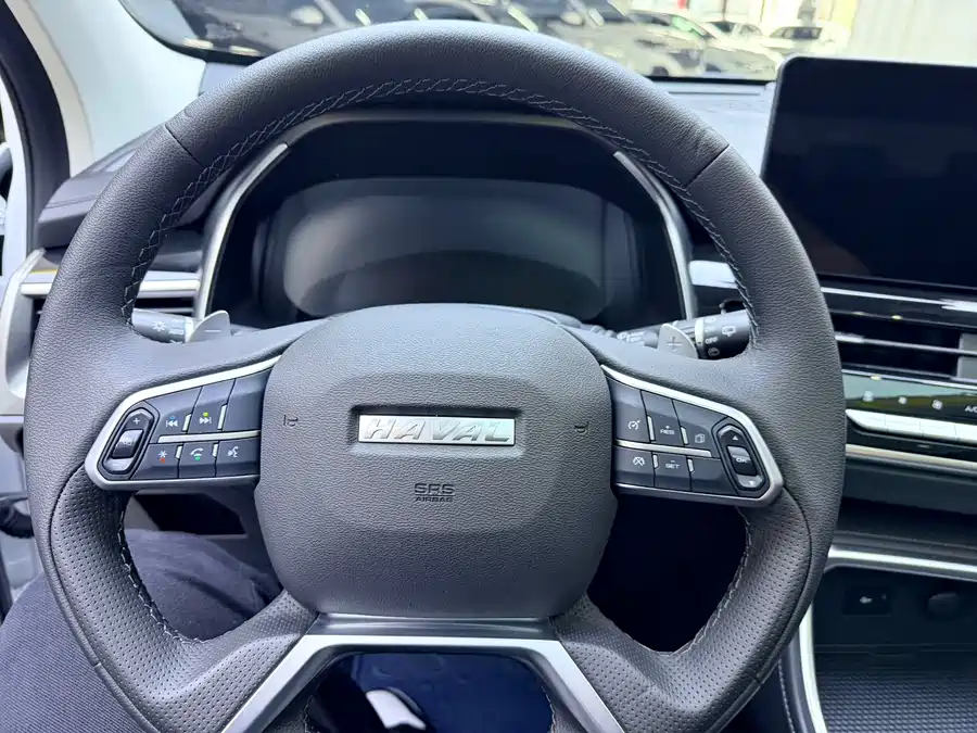 900x675_0_q87_c42_autohomecar__ChxpVmqeZwSAWjHGAAoccbqY1ME375.jpg.webp
