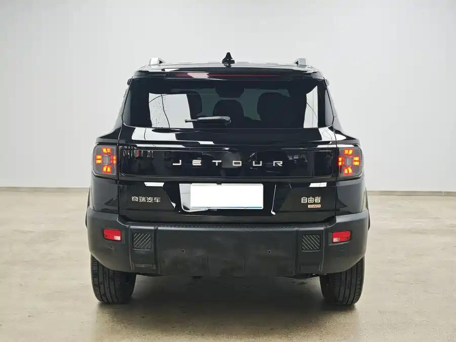 900x675_0_q87_c42_autohomecar__ChxpV2qosr-APGvuAAOkrYsZjMQ838.jpg.webp