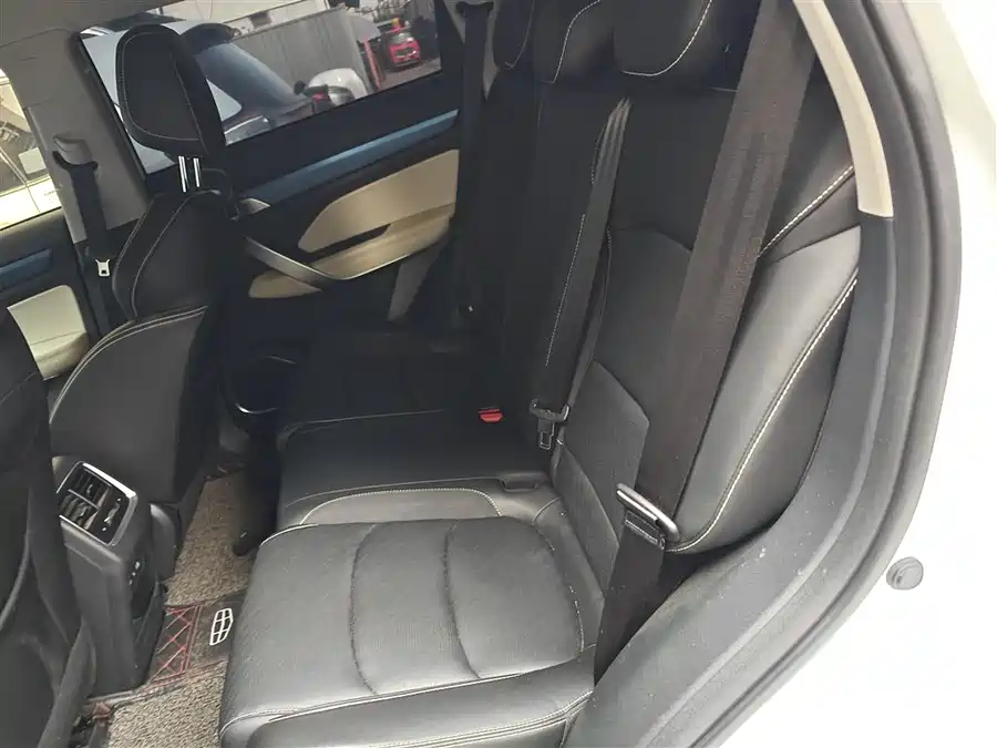 900x675_0_q87_c42_autohomecar__ChtpWGnnSPyAS3oPAAF7RriL2ug980.jpg.webp