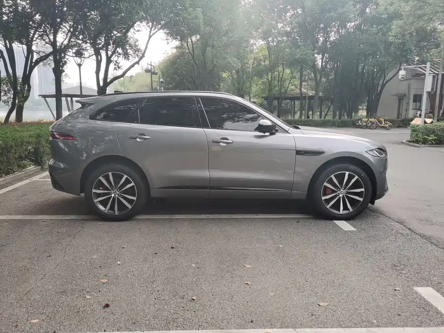 900x675_0_q87_c42_autohomecar__ChxpV2qkmGGAVfC5AAh0GGYZJd4130.jpg.webp