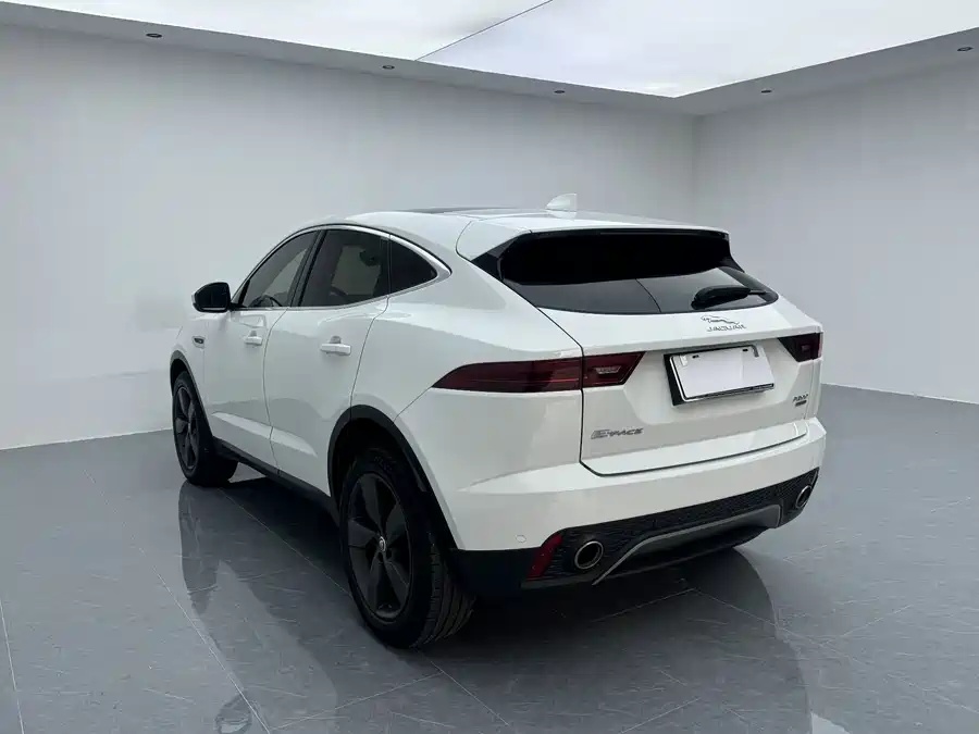 900x675_0_q87_c42_autohomecar__ChxpVWqBNQSARMdVAANb-JXsXXc862.jpg.webp
