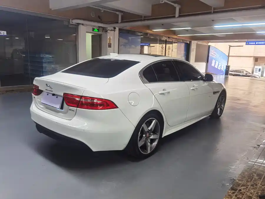 900x675_0_q87_c42_autohomecar__ChtpWGnjVvGAQf80AAN98RRZh8g943.jpg.webp