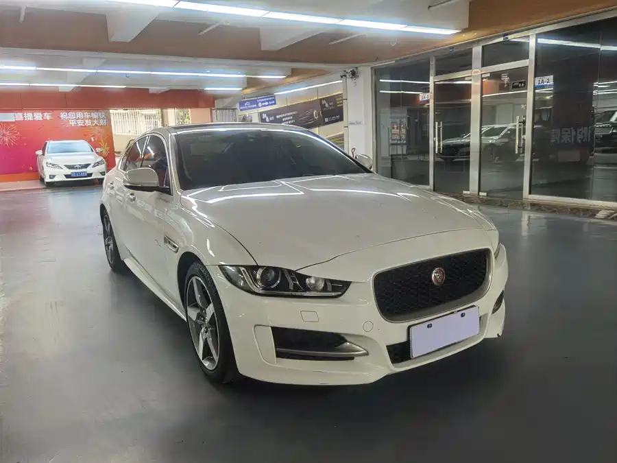 900x675_0_q87_c42_autohomecar__ChxpWGnjVu-AeFY7AAQoOX8rbus489.jpg.webp