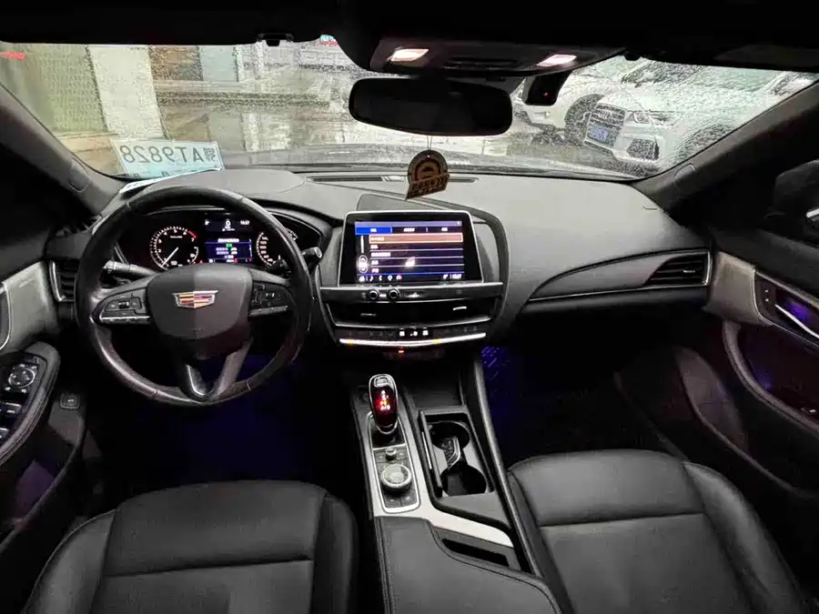 900x675_0_q87_c42_autohomecar__ChxpV2l8WEyAHW3lAAaenZNeu_E820.jpg.webp
