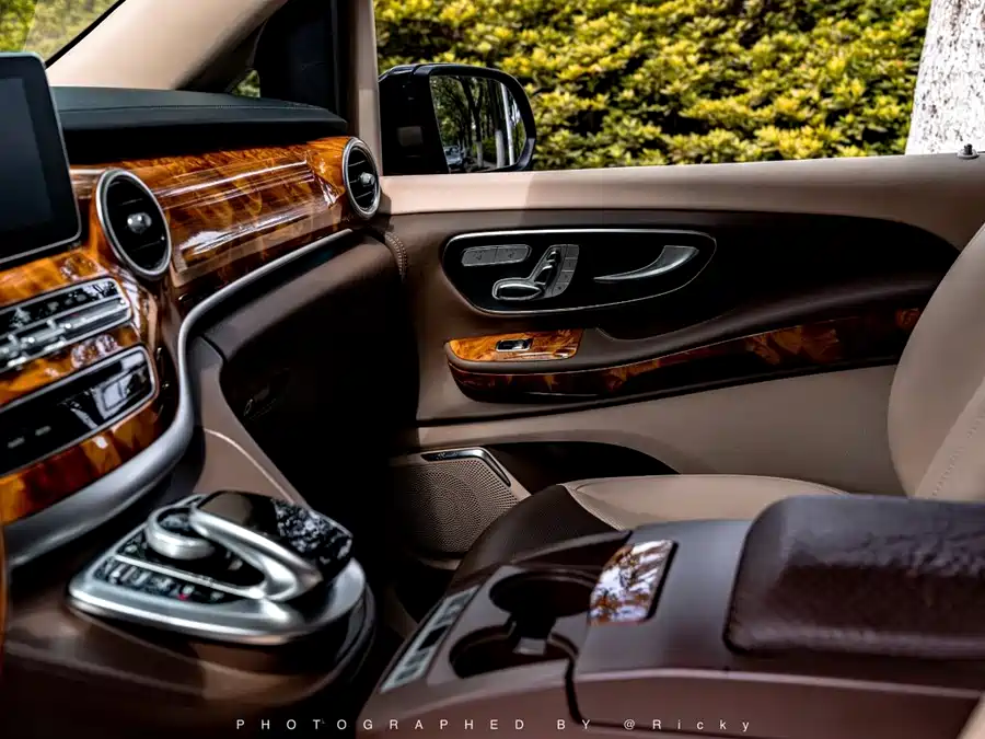 900x675_0_q87_c42_autohomecar__ChxpVWqaTNqABa2FAAIyAjF_m0g633.jpg.webp