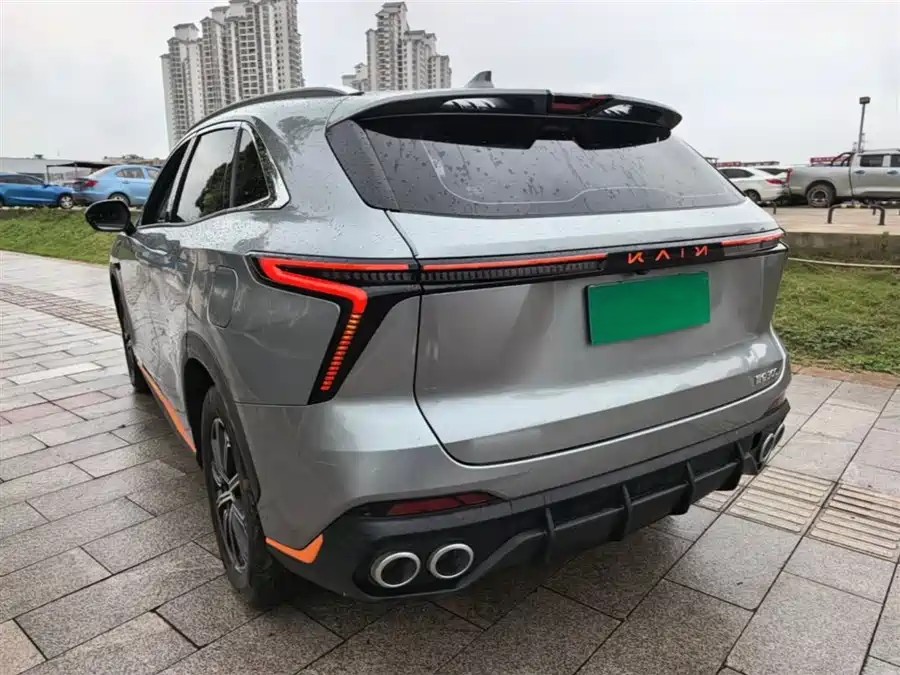 900x675_0_q87_c42_autohomecar__ChxpWGoLv9CAGTLWAAIlvpRTGZw761.jpg