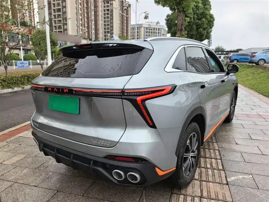 900x675_0_q87_c42_autohomecar__ChxpWGoLv9CAa3rzAAJ5iR-Iwnc218.jpg