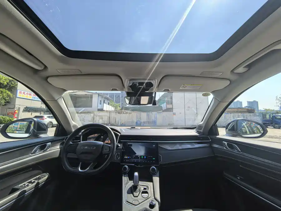 900x675_0_q87_c42_autohomecar__ChxpVWqqOXSACCERAAXsrxu9TR4532.jpg.webp