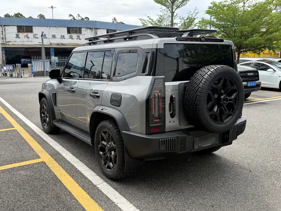 900x675_0_q87_c42_autohomecar__ChxpVmqXlFKAfzjHAA6kT0RKXoc222.jpg.webp