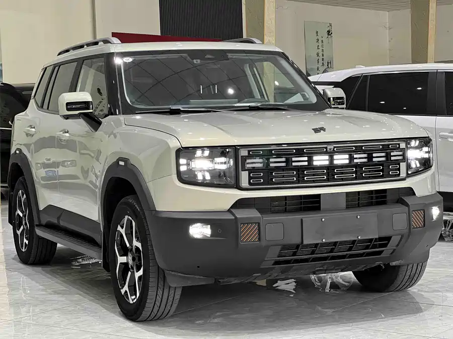 900x675_0_q87_c42_autohomecar__ChxpWGqc2aaAD3YdAAjg2ZWKdjE128.jpg.webp