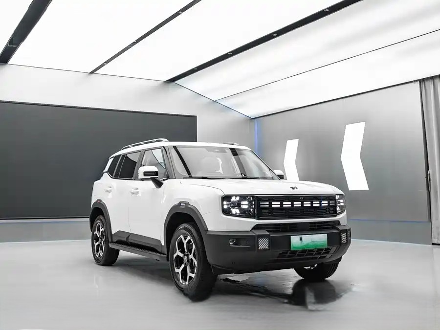 900x675_0_q87_c42_autohomecar__ChtpWGozkhWANKk0AAP_lQWJO7I062.jpg