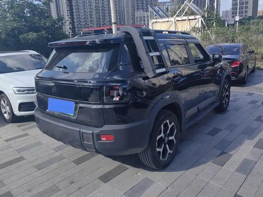 900x675_0_q87_c42_autohomecar__ChxpVmqNpJKALPBgAAJzSm5lMBk081.jpg