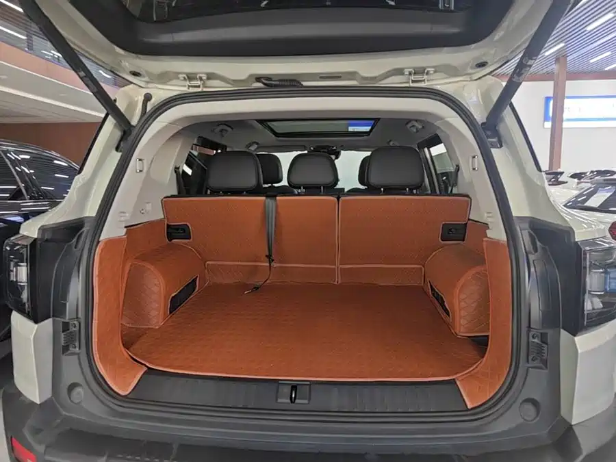900x675_0_q87_c42_autohomecar__Chto52qjeZ6ADbyxAAHsxvUalhM548.jpg.webp