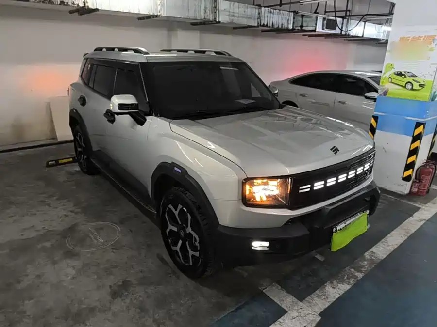 900x675_0_q87_c42_autohomecar__ChxpVWqc0IyAe2oiAAGepGHx89o844.jpg